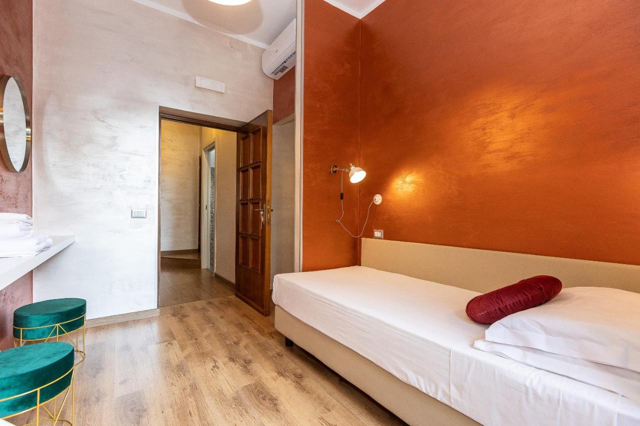 Lovely New Home Via Genova โรม ภายนอก รูปภาพ